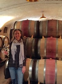 Leanne Bellncula - Leanne is a Southern girl, who lived in the beautiful Pacific Northwest for 16 years, where she discovered her love of wine. In 2013, she made the departure from a 21-year corporate career to pursue new horizons, which ultimately lead to her dream career - in wine! Since 2013, she has worked as a tasting room associate and hospitality director at highly successful wineries such as Rex Hill. She enjoys sharing her passion for wine with customers from all over the world and is thrilled to be part of the up-and-coming Colorado wine region. Besides wine, her other passions are food, art, traveling, fashion, and being active, especially skiing! You will find Leanne at both our Breckenridge and Fairplay locations.
